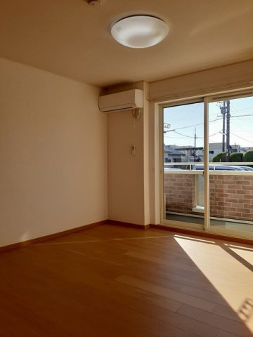 レスト・ＢＭ　Ⅴの居間・リビング