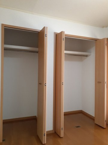 レスト・ＢＭ　Ⅴの収納