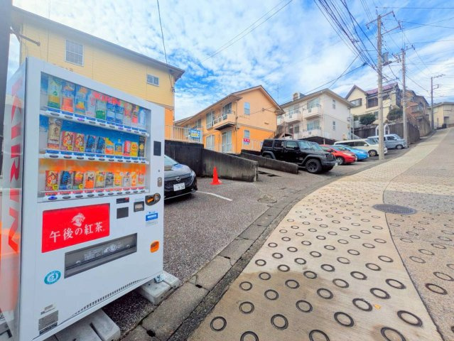 サザンポートＡ棟の駐車場