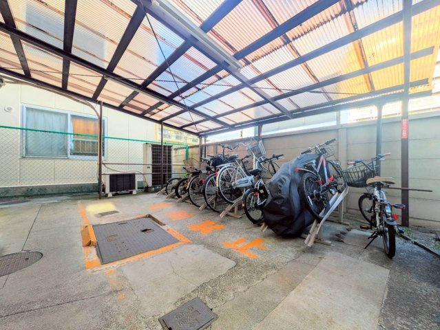 第二スカイハイムのその他