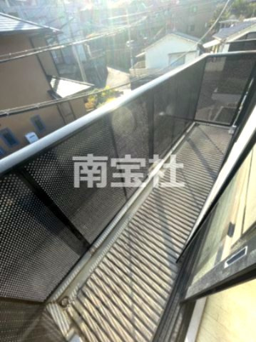 【バルコニー】