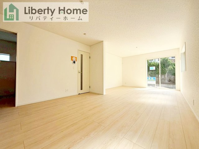 龍ヶ崎市川余郷第1　新築戸建の居間・リビング
