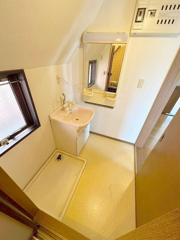 ソワニエマンションの洗面所