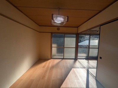 【寝室】 | 小林マンション | 和室→洋室へ