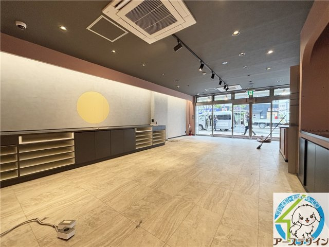 プラスパ西明石の内装