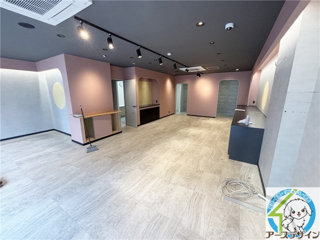 プラスパ西明石の内装