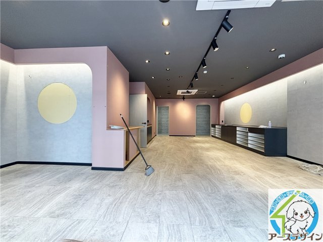 プラスパ西明石の内装