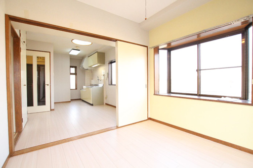 ロイヤルハウスⅡ