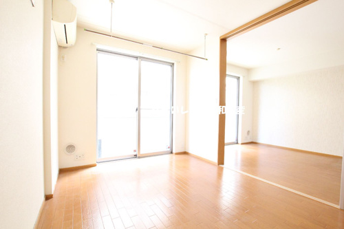 クレスト・イラゴ