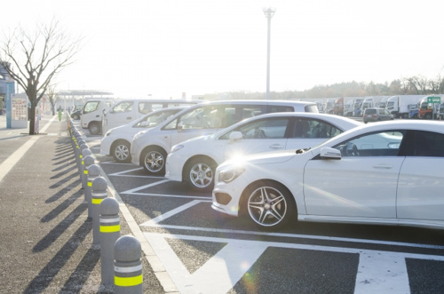 海老名市の名所 東名高速道路海老名SA