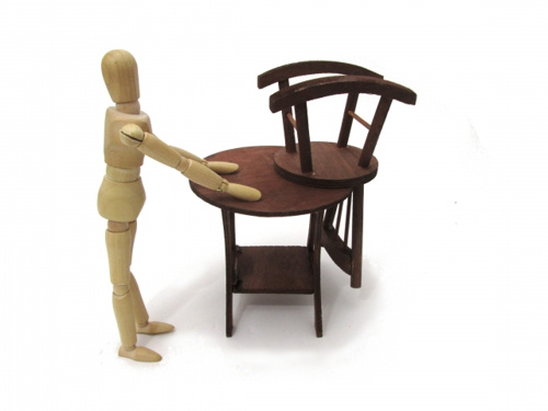 古家つき土地に残された家具