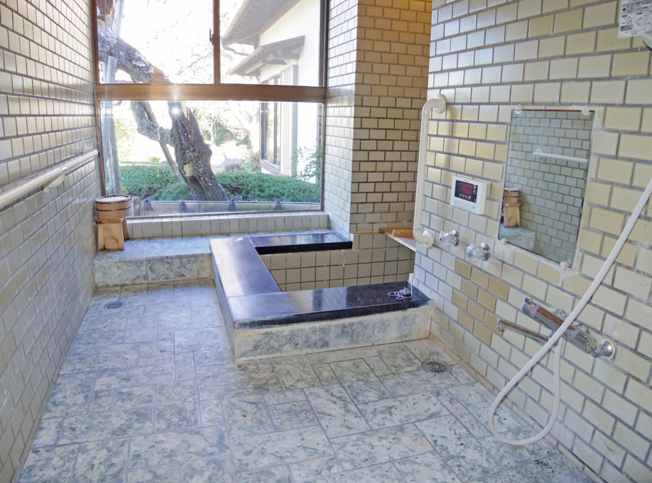 【有吉ゼミで紹介されました】伊豆の国市中　中古住宅(別荘) 後編