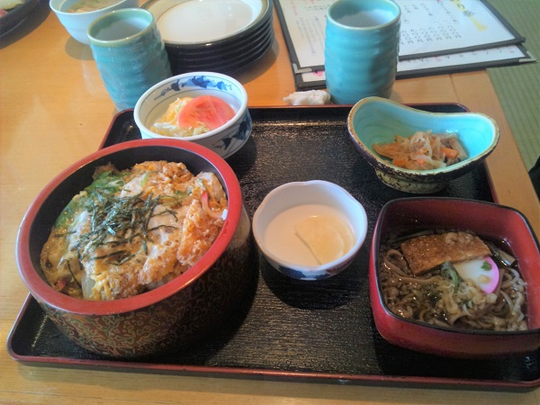 さくらの不動産_銭函ランチ