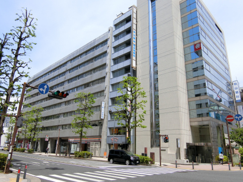 アセットエステートビル外観