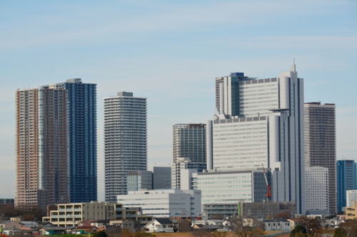 学園都市駅周辺の街並み