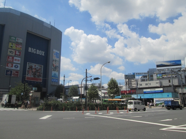 治安も良く子育てしやすい 早稲田駅周辺の住みやすさをご紹介 目黒 渋谷の土地 一戸建て情報はウェストパーク