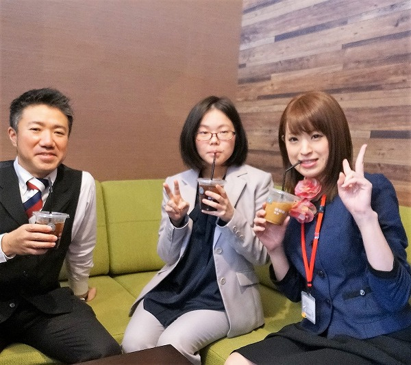 さくらの不動産手稲店_社長からの差入・ローソン札幌手稲駅前店のマチカフェ