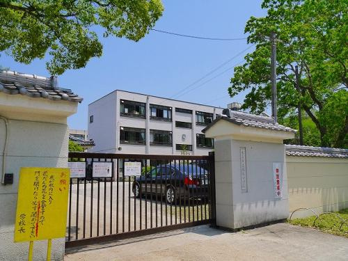 奈良市立鼓阪小学校（つざかしょうがっこう）画像