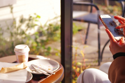 電源が使えるおしゃれなカフェ