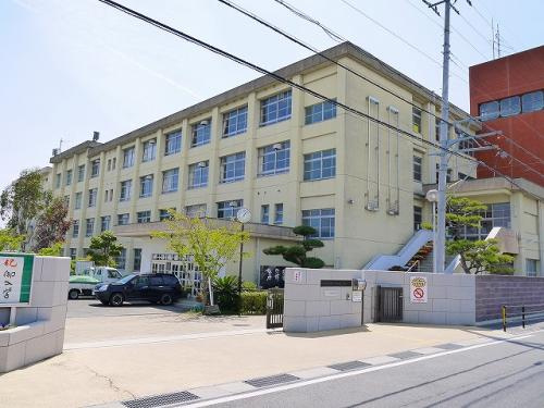 奈良市立都南中学校（となんちゅうがっこう）画像