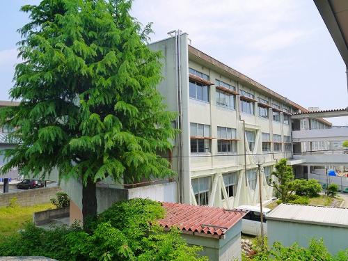 奈良市立春日中学校（かすがちゅうがっこう）画像