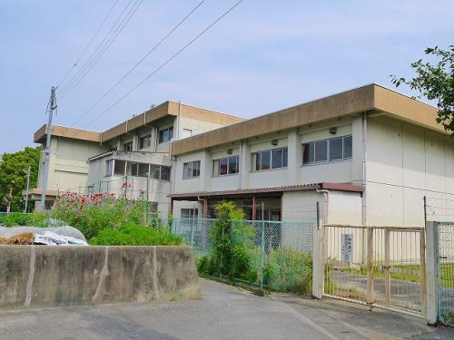 奈良市立京西中学校（けいせいちゅうがっこう）画像