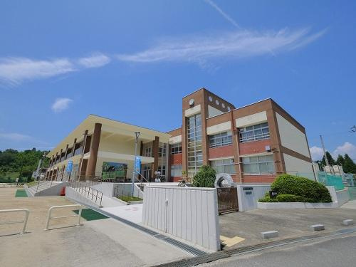 奈良市立月ヶ瀬中学校（つきがせちゅうがっこう）画像