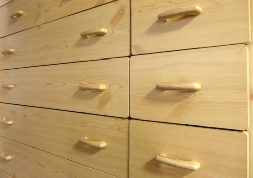 限られたお部屋を広く見せる収納術