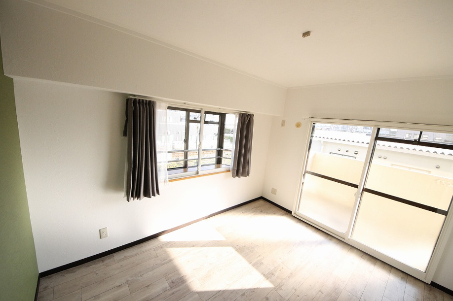 筥松_居室サッシ