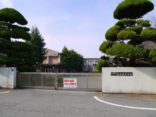 桜井市立桜井東中学校（さくらいしりつさくらいひがしちゅうがっこう）画像