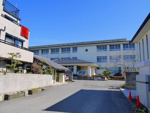 桜井市立大三輪中学校（さくらいしりつおおみわちゅうがっこう）画像