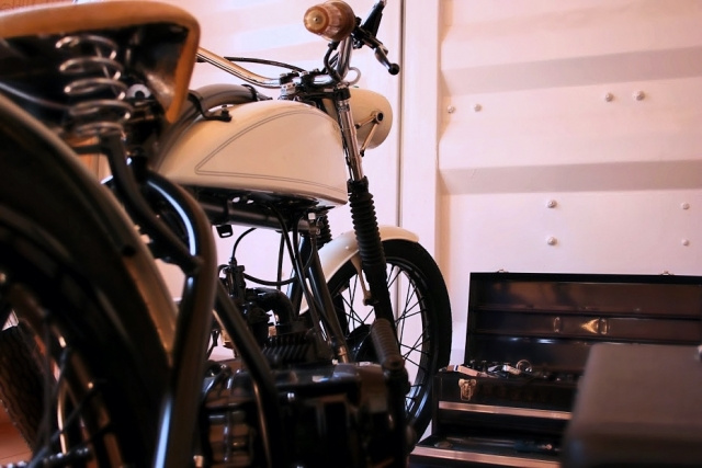 注目度大のバイクガレージ付き物件