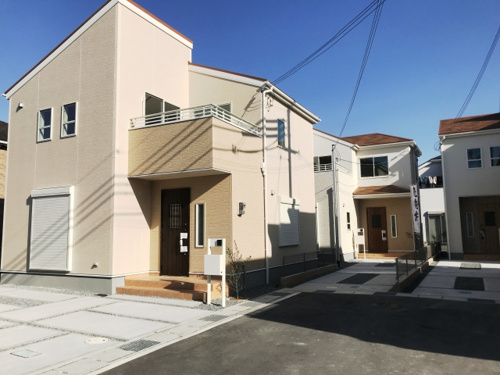 新築一戸建ての物件販売形態「売主」「仲介」「販売代理」はどう違う？
