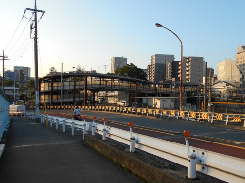 塩草で女性の一人暮らし！住みやすさのポイント②似た街は府中駅