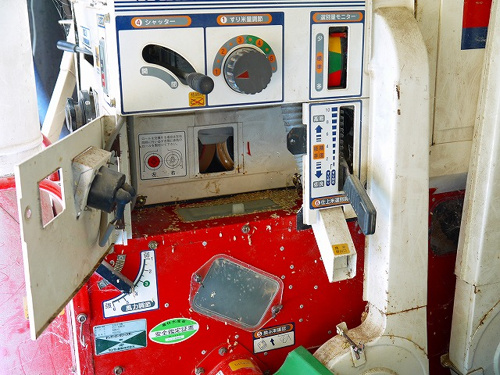 食プロジェクト籾摺り（もみすり）画像