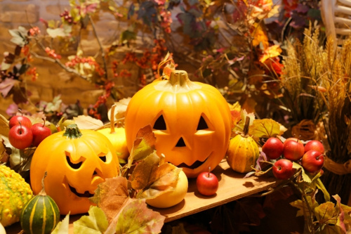 ハロウィンの起源とは？太田市で楽しめる仮装大会もご紹介