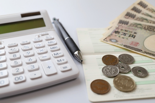 家賃が安い時期は何月頃か検証！引っ越し費用の相場もご紹介