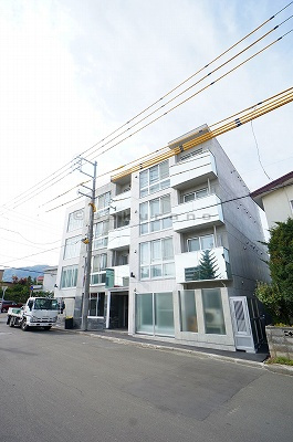 さくらの不動産手稲店_【2019年9月築】洗練されたデザイナーズ。 JR手稲駅エリアの物件『ソティーヌ手稲』【後編】