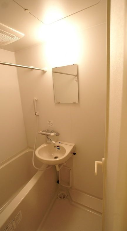 ブライズ新宿中井　バス