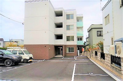 さくらの不動産手稲店_【2019年9月築】マウンテンビューのリバーサイドマンション。西区宮の沢エリアの物件『belle foret(ベルフォレ)Ⅱ』