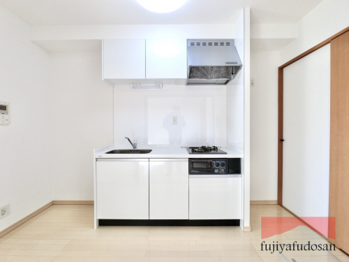 クイーンシティ板橋本町ラディウス　室内写真