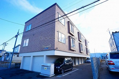 さくらの不動産手稲店_【さくらの不動産手稲店】受付スタッフの今年の目標は……。