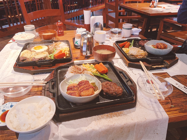 寛屋 炭火焼ハンバーグ店 堺市北区 中百舌鳥のハンバーグ屋さんにランチしてきました 堺市なかもずグルメ情報 なかもずの不動産屋こころ不動産 堺市 なかもずの賃貸はこころ不動産 寛屋 炭火焼ハンバーグ店 堺市北区 中百舌鳥のハンバーグ屋さんにランチしてきました 堺市なかもずグルメ情報 なかもずの不動産屋こころ不動産 堺市 なかもずの賃貸はこころ不動産