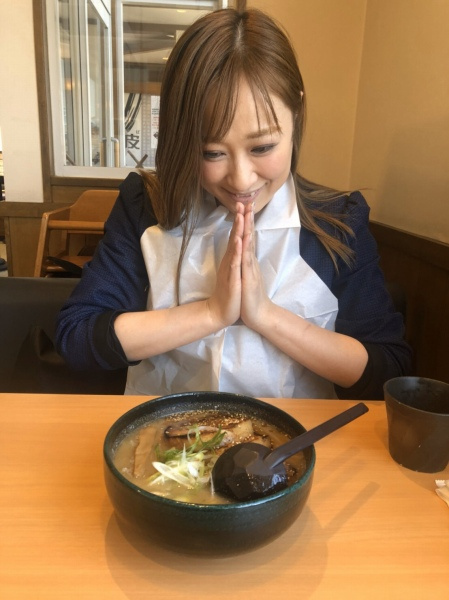 さくらの不動産手稲店_【らぁめん銀波露 札幌手稲店】迫力のお肉乗せラーメン【手稲区富丘】
