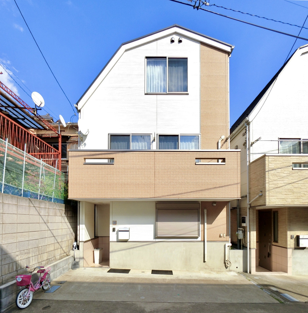 売却事例⑫【板橋区大原町中古一戸建て】本蓮沼駅５分、築10年、3LDK車庫付きの画像