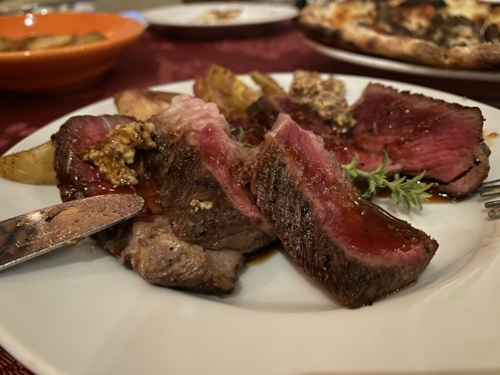 海老名市で肉料理をテイクアウトするならこのお店で決まり！