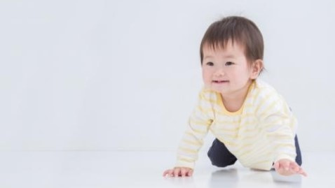 賃貸物件の床の種類で「複合材フローリング」とはいったいどんなフローリングなのかというコトについて解説していこうとしている写真