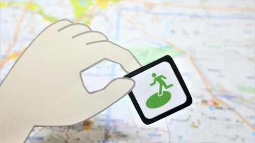 いつ来るか分からない「台風」に備えて防災グッズを準備した方が良いというコトを示している写真