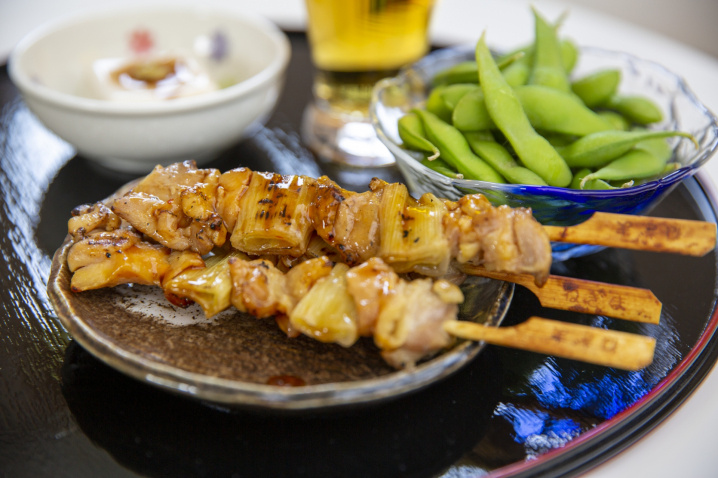 浜松町でテイクアウトができる焼き鳥店を知りたい！