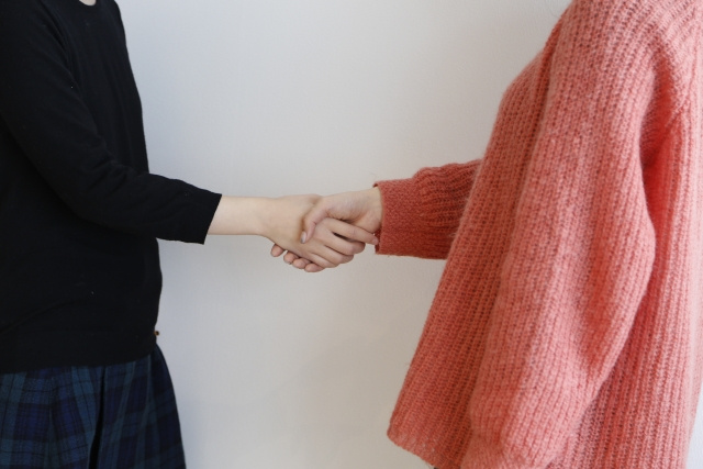 賃貸物件に引っ越した際の挨拶はするの？しない人は多い？の画像